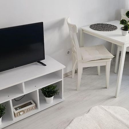 Апартаменты Victoriei Central Studio Бухарест Экстерьер фото